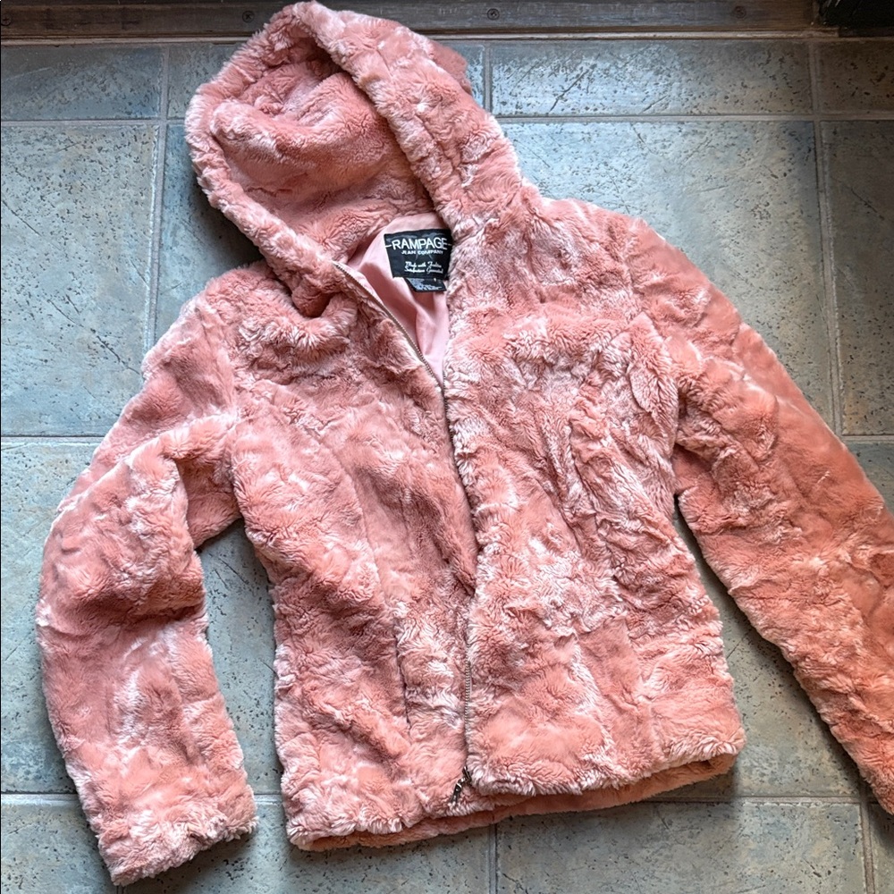Vintage Rampage Blush Faux Fur Jacket. Size s